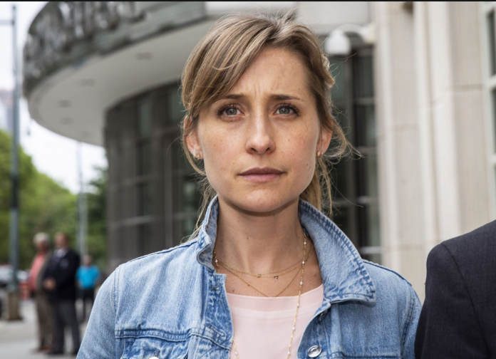 Allison Mack Got A Light Sentence For Her Nxivm Sex Cult Crimes Heres The Reason Cinema Daily Us