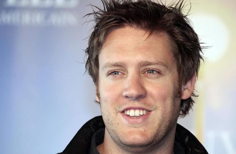 Neill Blomkamp Gives District 9 Sequel Update and Teases American History