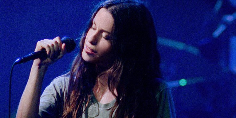 Toronto International Film Festival Review – Alanis Morissette Biopic ‘Jagged’ is Weakened by the Singer’s Rejection of the Film