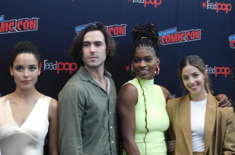 New York Comi-Con : Y : The Last Man / Interview with Actor Ben Schnetzer, Actress Olivia Thirlby, Actress Ashley Romans, Actress Amber Tamblyn and More