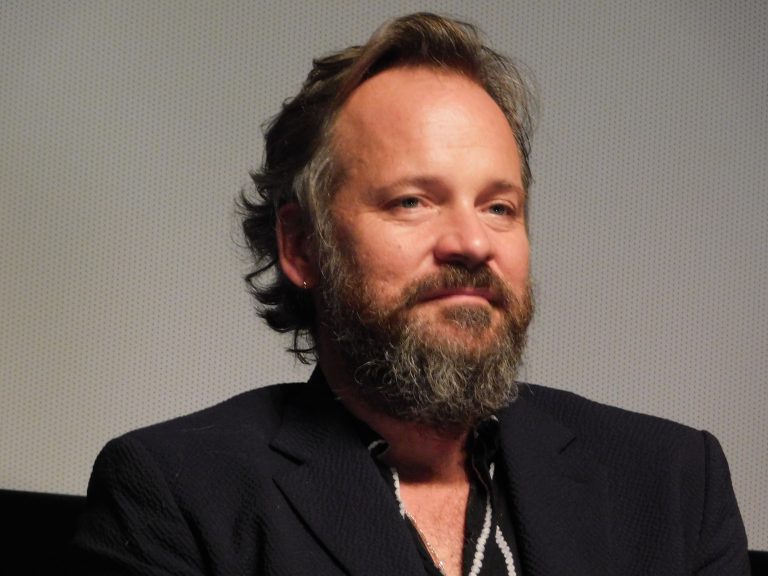Peter Sarsgaard Reveals He Was Offered OxyContin by Another Actor
