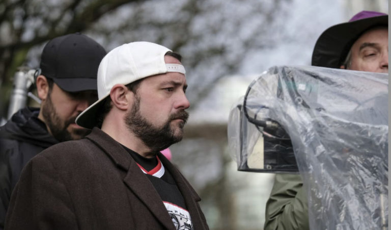 Kevin Smith’s “Moose Jaws” Finally Happening at Lionsgate