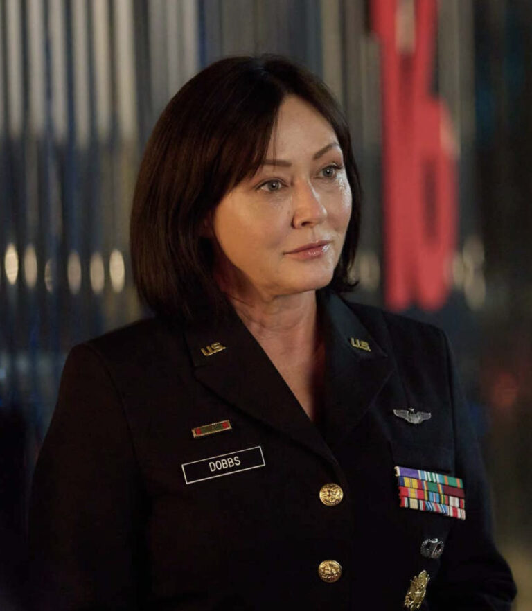 ‘90210’ star Shannen Doherty Reveals Cancer Has Spread to Her Brain