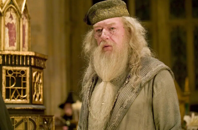 Michael Gambon, Actor Who Played Dumbledore in ‘Harry Potter’ Series, Dies at Age 82