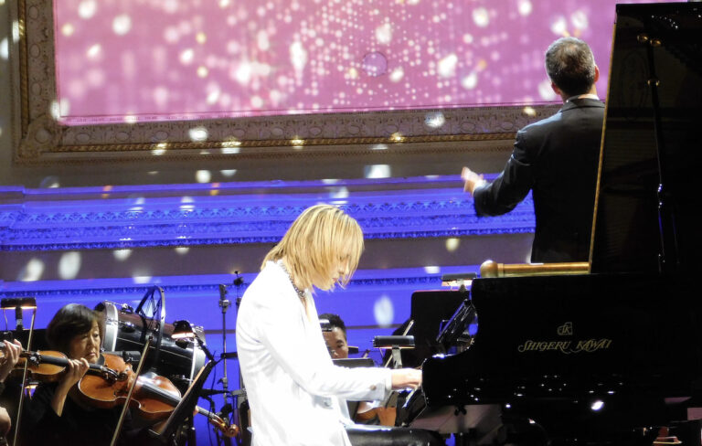 “Yoshiki : UNDER THE SKY” : Yoshiki Talks About Working with World-Renowned Artists