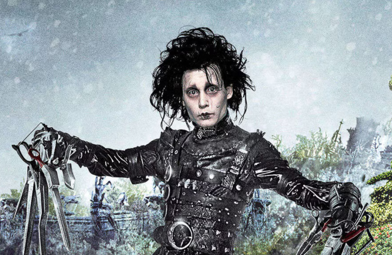 Tim Burton Reveals Fate of Edward Scissorhands Sequel