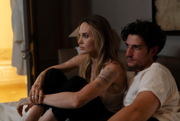 ‘Couture,’ A Drama That Weaves Together Life’s Contingencies